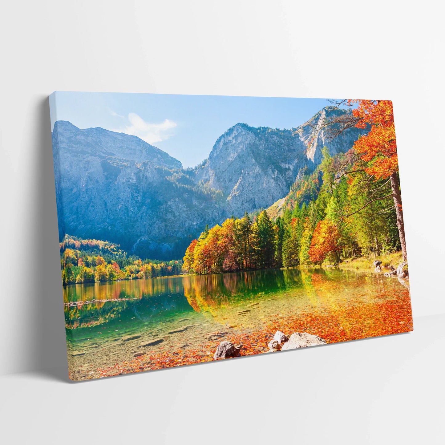 Tablou Peisaje - Lacul Alpin în Toamnă - vedere din lateral sprijinit perete