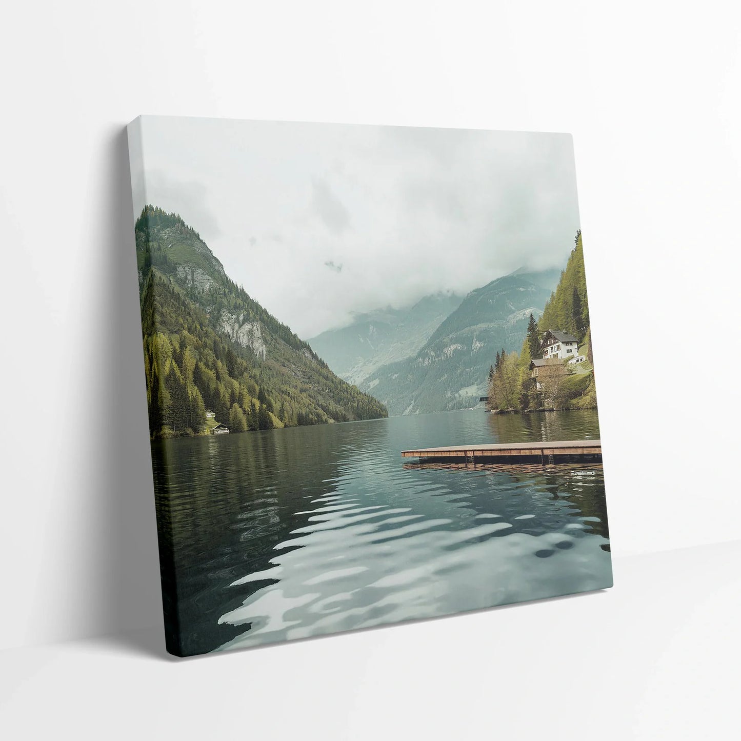 Tablou Peisaje - Lac Alpin Serene - vedere din lateral