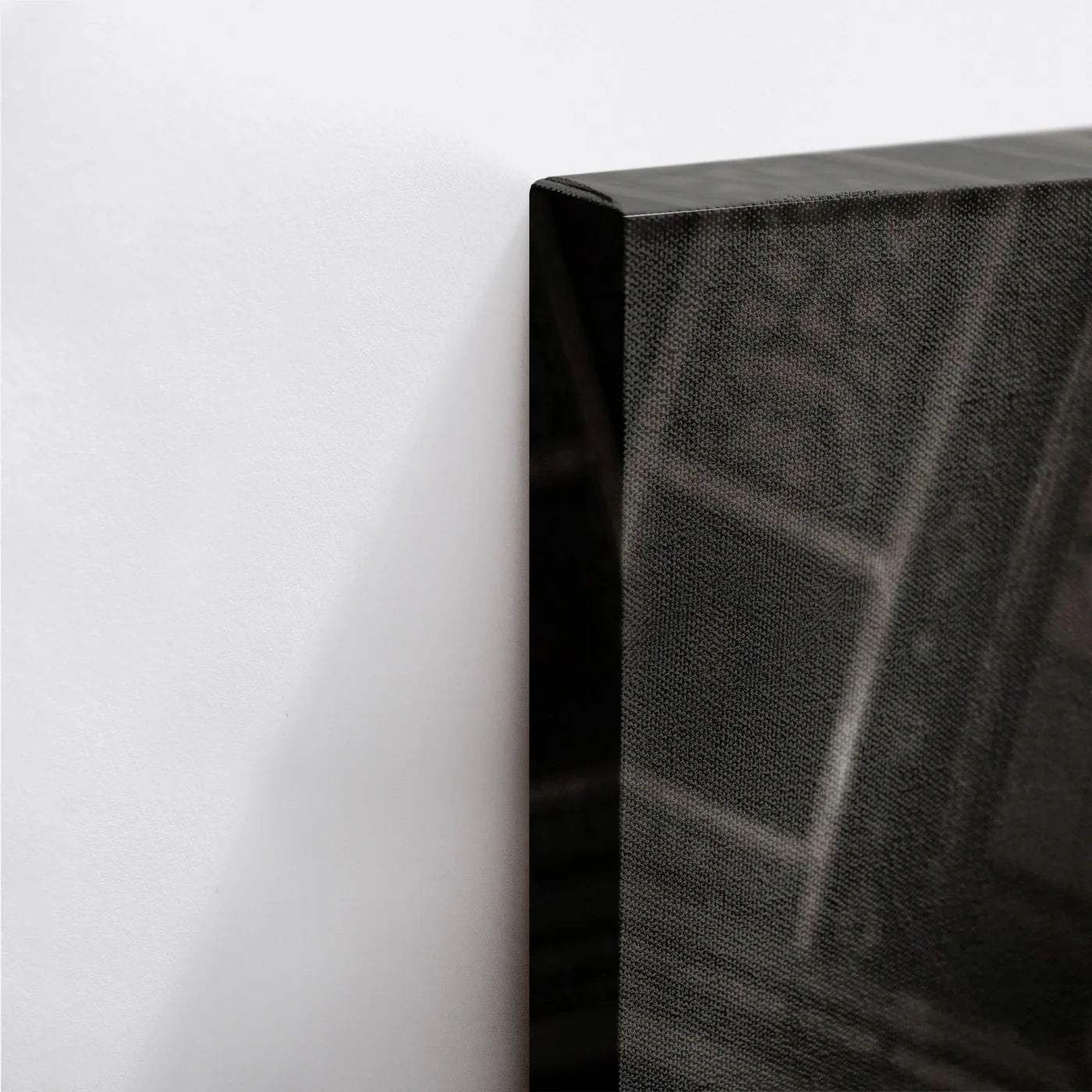 Tablou - Eleganță Sculpturală Vedere Dormitor