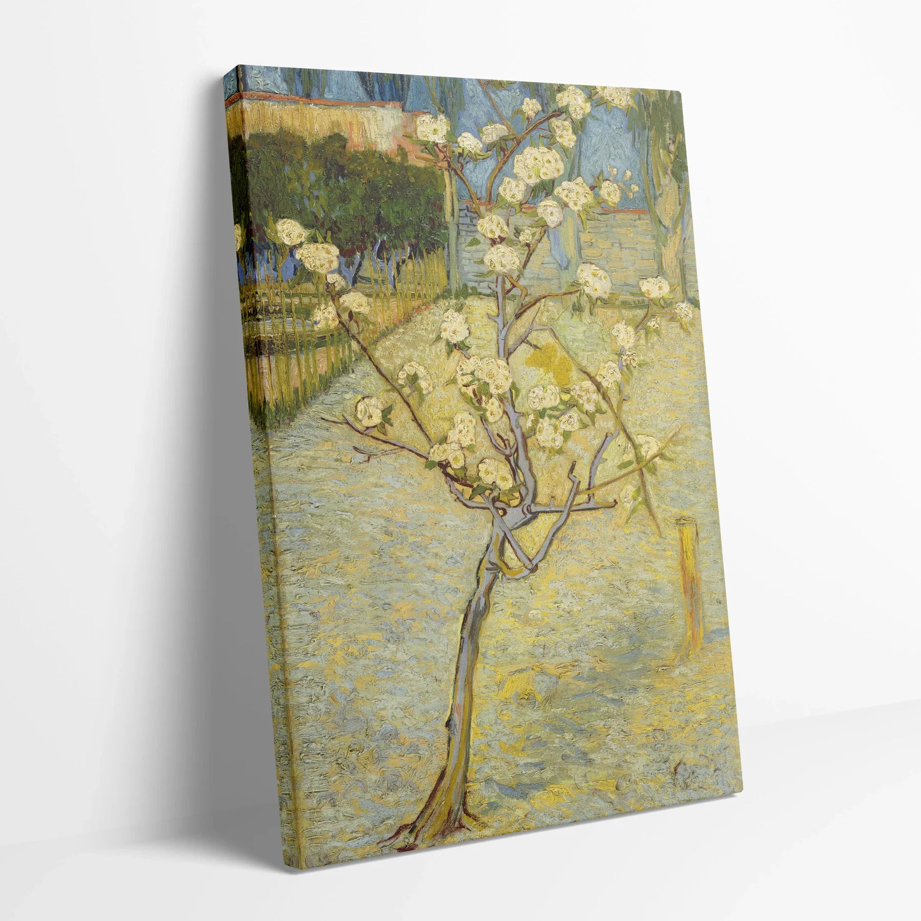 Tablou picturi celebre - Micul pom de pere în floare, Van Gogh - vedere din lateral sprijinit perete